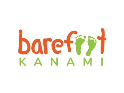 barefoot_kanami